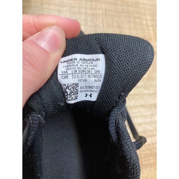 Under Armour Glyde 2.0 RM Jr Girl’s Softball Cleats Size 13 - Picture 5 of 5